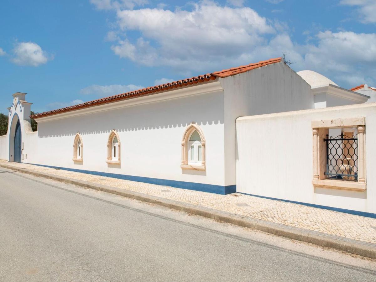 House With Authentic Tiling And Antique Furniture Montemor-o-Novo Exterior foto