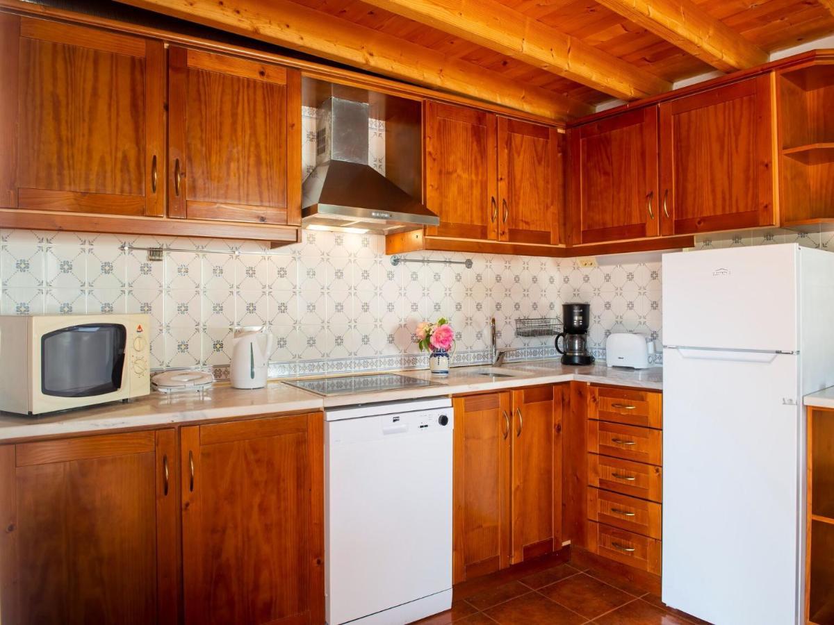 House With Authentic Tiling And Antique Furniture Montemor-o-Novo Exterior foto